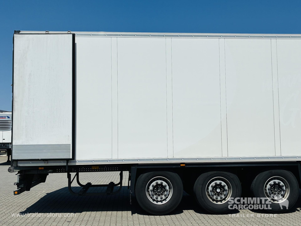 SCHMITZ Auflieger Tiefkühler Standard Double deck - Isoterminen puoliperävaunu: kuva SCHMITZ Auflieger Tiefkühler Standard Double deck - Isoterminen puoliperävaunu SCHMITZ Auflieger Tiefkühler Standard Double deck - Isoterminen puoliperävaunu: kuva SCHMITZ Auflieger Tiefkühler Standard Double deck - Isoterminen puoliperävaunu