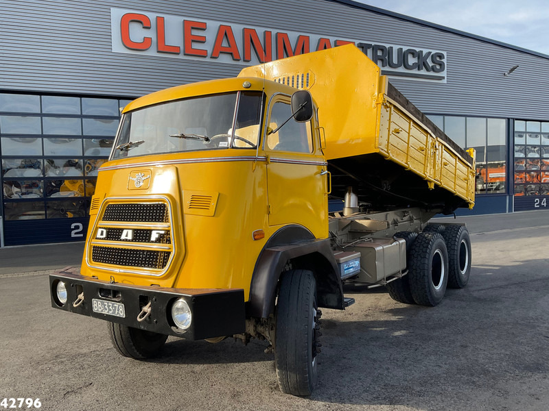 DAF AZ 1900 DS 420 6x6 Driezijdige kipper "Oldtimer" - Kippiauto kuorma-auto: kuva DAF AZ 1900 DS 420 6x6 Driezijdige kipper "Oldtimer" - Kippiauto kuorma-auto DAF AZ 1900 DS 420 6x6 Driezijdige kipper "Oldtimer" - Kippiauto kuorma-auto: kuva DAF AZ 1900 DS 420 6x6 Driezijdige kipper "Oldtimer" - Kippiauto kuorma-auto