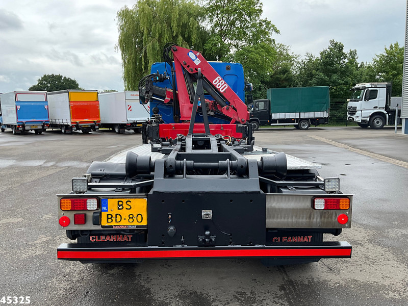 Koukkulava kuorma-auto, Nosturiauto DAF FA 45 LF 180 HMF 7 Tonmeter laadkraan: kuva Koukkulava kuorma-auto, Nosturiauto DAF FA 45 LF 180 HMF 7 Tonmeter laadkraan