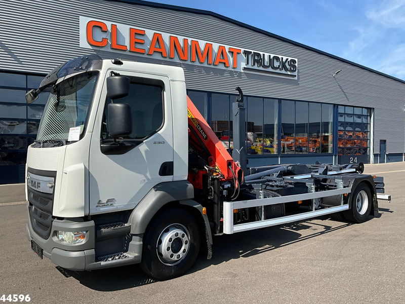 DAF FA LF 250 Euro 6 Palfinger 6,5 Tonmeter laadkraan - Koukkulava kuorma-auto, Nosturiauto: kuva DAF FA LF 250 Euro 6 Palfinger 6,5 Tonmeter laadkraan - Koukkulava kuorma-auto, Nosturiauto DAF FA LF 250 Euro 6 Palfinger 6,5 Tonmeter laadkraan - Koukkulava kuorma-auto, Nosturiauto: kuva DAF FA LF 250 Euro 6 Palfinger 6,5 Tonmeter laadkraan - Koukkulava kuorma-auto, Nosturiauto