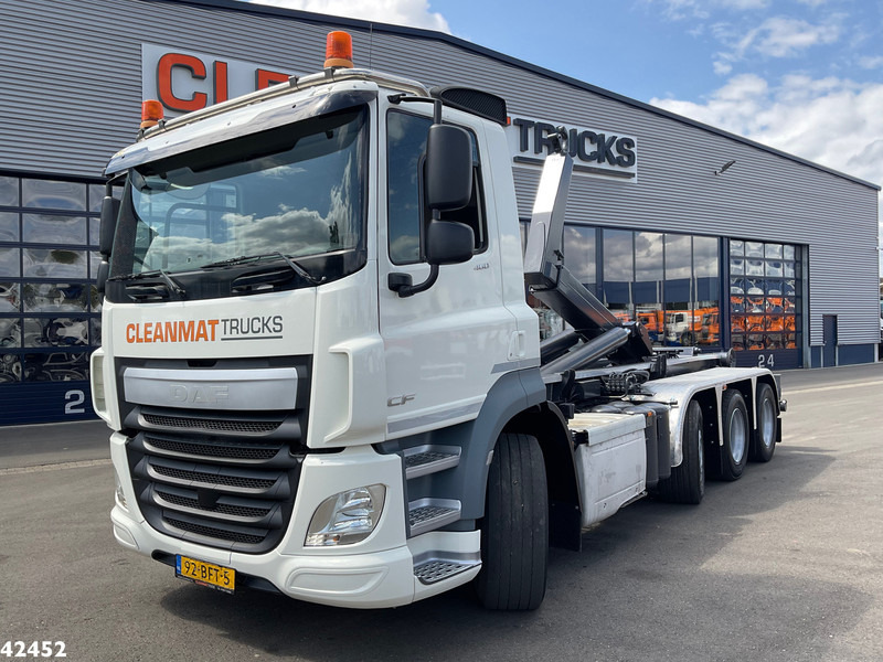 DAF FAK CF 460 Tridem 8x2 Euro 6 VDL 30 Ton haakarmsysteem - Koukkulava kuorma-auto: kuva DAF FAK CF 460 Tridem 8x2 Euro 6 VDL 30 Ton haakarmsysteem - Koukkulava kuorma-auto DAF FAK CF 460 Tridem 8x2 Euro 6 VDL 30 Ton haakarmsysteem - Koukkulava kuorma-auto: kuva DAF FAK CF 460 Tridem 8x2 Euro 6 VDL 30 Ton haakarmsysteem - Koukkulava kuorma-auto