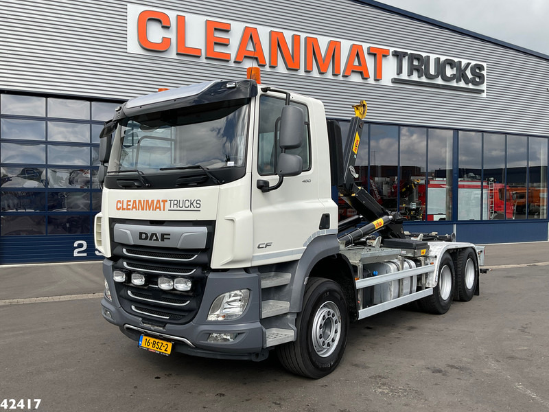 DAF FAT CF 480 6x4 Hyvalift 20 Ton haakarmsysteem - Koukkulava kuorma-auto: kuva DAF FAT CF 480 6x4 Hyvalift 20 Ton haakarmsysteem - Koukkulava kuorma-auto DAF FAT CF 480 6x4 Hyvalift 20 Ton haakarmsysteem - Koukkulava kuorma-auto: kuva DAF FAT CF 480 6x4 Hyvalift 20 Ton haakarmsysteem - Koukkulava kuorma-auto