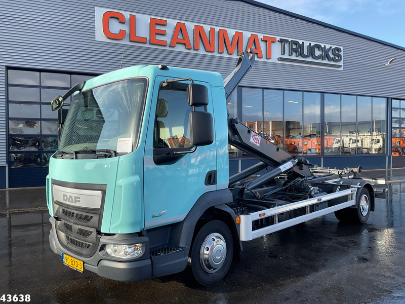 DAF LF 180 Euro 6 14 Ton haakarmsysteem - Koukkulava kuorma-auto: kuva DAF LF 180 Euro 6 14 Ton haakarmsysteem - Koukkulava kuorma-auto DAF LF 180 Euro 6 14 Ton haakarmsysteem - Koukkulava kuorma-auto: kuva DAF LF 180 Euro 6 14 Ton haakarmsysteem - Koukkulava kuorma-auto