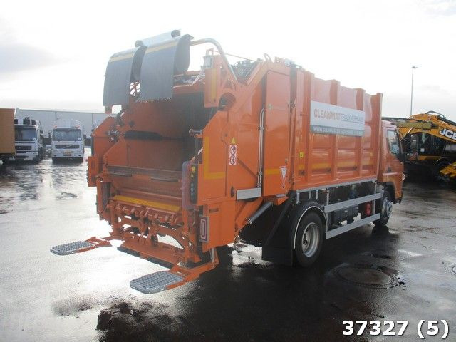 FUSO Canter 9C18 - Roska-auto: kuva FUSO Canter 9C18 - Roska-auto FUSO Canter 9C18 - Roska-auto: kuva FUSO Canter 9C18 - Roska-auto
