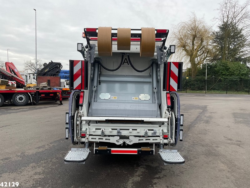 FUSO Canter 9C18 Terberg RosRoca 7m³ - Roska-auto: kuva FUSO Canter 9C18 Terberg RosRoca 7m³ - Roska-auto FUSO Canter 9C18 Terberg RosRoca 7m³ - Roska-auto: kuva FUSO Canter 9C18 Terberg RosRoca 7m³ - Roska-auto