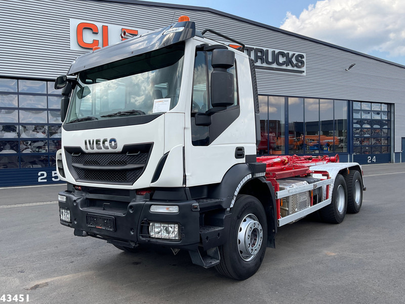 Iveco AD260T 6x4 Euro 6 AJK 20 haakarmsysteem - Koukkulava kuorma-auto: kuva Iveco AD260T 6x4 Euro 6 AJK 20 haakarmsysteem - Koukkulava kuorma-auto Iveco AD260T 6x4 Euro 6 AJK 20 haakarmsysteem - Koukkulava kuorma-auto: kuva Iveco AD260T 6x4 Euro 6 AJK 20 haakarmsysteem - Koukkulava kuorma-auto