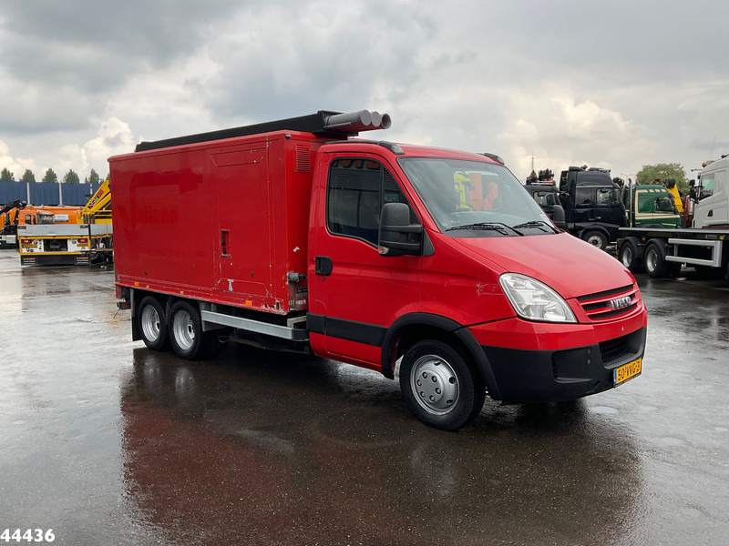 Iveco Daily 40C18 + Veldhuizen oplegger ROM Hogedrukinstallatie - Puhtaanpitoauto: kuva Iveco Daily 40C18 + Veldhuizen oplegger ROM Hogedrukinstallatie - Puhtaanpitoauto Iveco Daily 40C18 + Veldhuizen oplegger ROM Hogedrukinstallatie - Puhtaanpitoauto: kuva Iveco Daily 40C18 + Veldhuizen oplegger ROM Hogedrukinstallatie - Puhtaanpitoauto