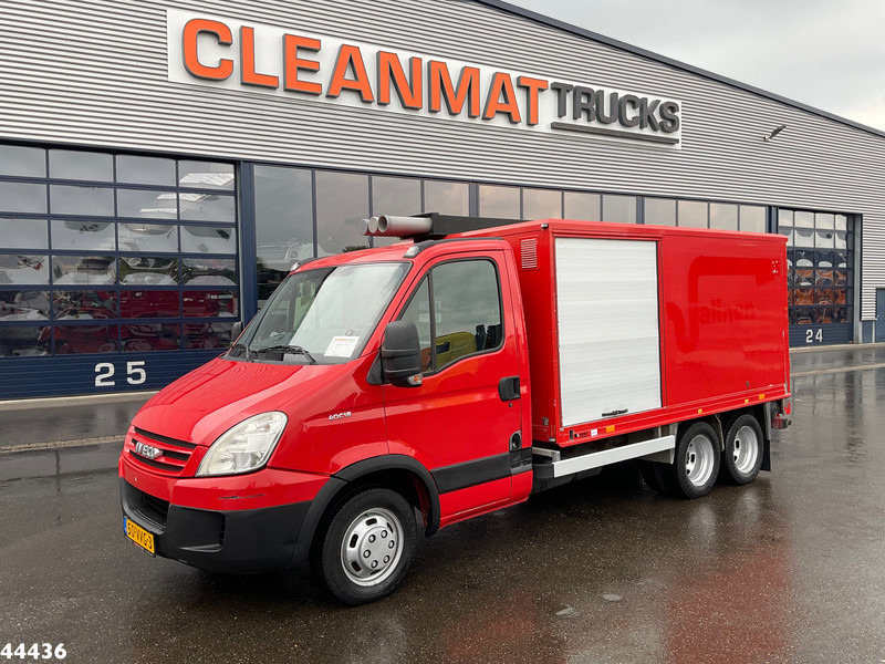 Iveco Daily 40C18 + Veldhuizen oplegger ROM Hogedrukinstallatie - Puhtaanpitoauto: kuva Iveco Daily 40C18 + Veldhuizen oplegger ROM Hogedrukinstallatie - Puhtaanpitoauto Iveco Daily 40C18 + Veldhuizen oplegger ROM Hogedrukinstallatie - Puhtaanpitoauto: kuva Iveco Daily 40C18 + Veldhuizen oplegger ROM Hogedrukinstallatie - Puhtaanpitoauto