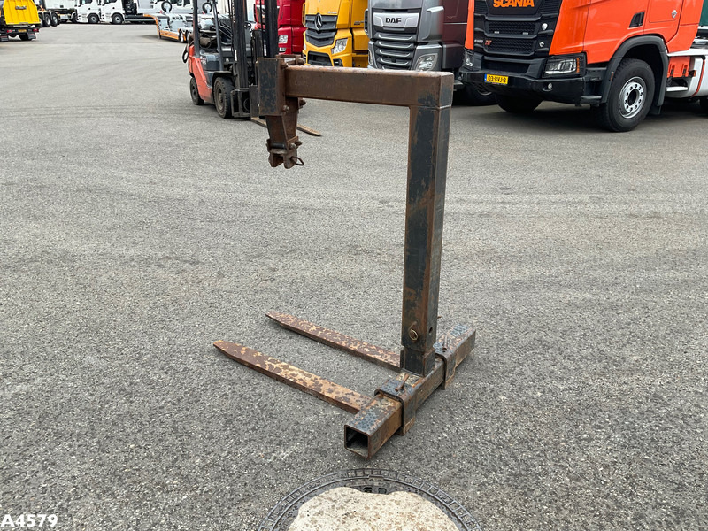 Kennis palletvork - Haarukka - Materiaalinkäsittely: kuva Kennis palletvork - Haarukka - Materiaalinkäsittely Kennis palletvork - Haarukka - Materiaalinkäsittely: kuva Kennis palletvork - Haarukka - Materiaalinkäsittely