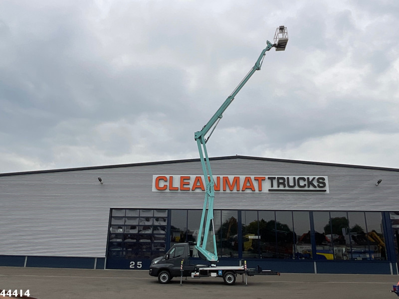 Iveco Daily 35S12 20 Meter hoogwerker + JIB Just 6.039 km! - Kuorma-auto: kuva Iveco Daily 35S12 20 Meter hoogwerker + JIB Just 6.039 km! - Kuorma-auto Iveco Daily 35S12 20 Meter hoogwerker + JIB Just 6.039 km! - Kuorma-auto: kuva Iveco Daily 35S12 20 Meter hoogwerker + JIB Just 6.039 km! - Kuorma-auto