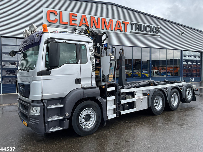 Koukkulava kuorma-auto MAN TGS 35.400 8x4 HMF 16 Tonmeter Z-kraan: kuva Koukkulava kuorma-auto MAN TGS 35.400 8x4 HMF 16 Tonmeter Z-kraan
