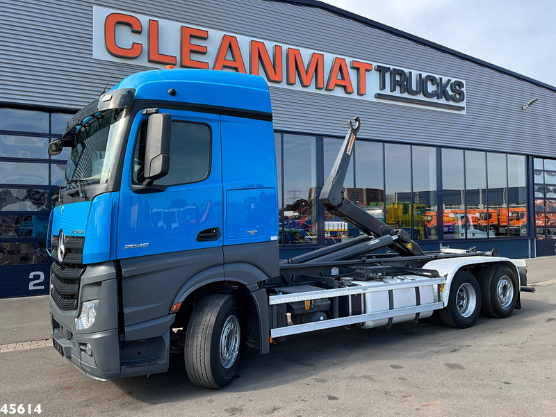 Mercedes-Benz Actros 2545 Euro 6 AJK 25 Tonmeter haakarmsysteem - Koukkulava kuorma-auto: kuva Mercedes-Benz Actros 2545 Euro 6 AJK 25 Tonmeter haakarmsysteem - Koukkulava kuorma-auto Mercedes-Benz Actros 2545 Euro 6 AJK 25 Tonmeter haakarmsysteem - Koukkulava kuorma-auto: kuva Mercedes-Benz Actros 2545 Euro 6 AJK 25 Tonmeter haakarmsysteem - Koukkulava kuorma-auto