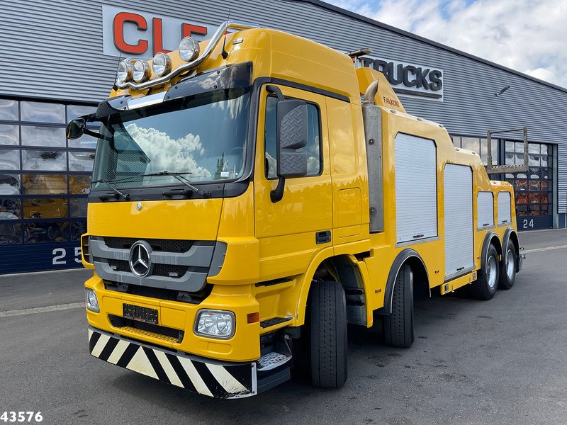 Mercedes-Benz Actros 4148 K 8x4 Falkom Abschlepp met WSK Just 144.539 km! - Hinausauto: kuva Mercedes-Benz Actros 4148 K 8x4 Falkom Abschlepp met WSK Just 144.539 km! - Hinausauto Mercedes-Benz Actros 4148 K 8x4 Falkom Abschlepp met WSK Just 144.539 km! - Hinausauto: kuva Mercedes-Benz Actros 4148 K 8x4 Falkom Abschlepp met WSK Just 144.539 km! - Hinausauto
