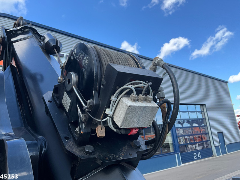 Nosturiauto Mercedes-Benz Arocs 3253 8x4 Hiab 105 Tonmeter laadkraan: kuva Nosturiauto Mercedes-Benz Arocs 3253 8x4 Hiab 105 Tonmeter laadkraan