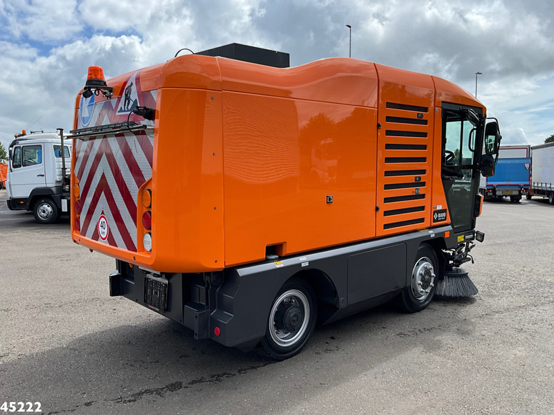 Ravo 540 Euro 6 CD - Lakaisuauto: kuva Ravo 540 Euro 6 CD - Lakaisuauto Ravo 540 Euro 6 CD - Lakaisuauto: kuva Ravo 540 Euro 6 CD - Lakaisuauto