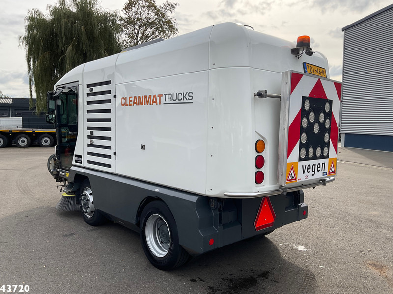 Ravo 540 STH Euro 6 with 3-rd brush - Lakaisuauto: kuva Ravo 540 STH Euro 6 with 3-rd brush - Lakaisuauto Ravo 540 STH Euro 6 with 3-rd brush - Lakaisuauto: kuva Ravo 540 STH Euro 6 with 3-rd brush - Lakaisuauto