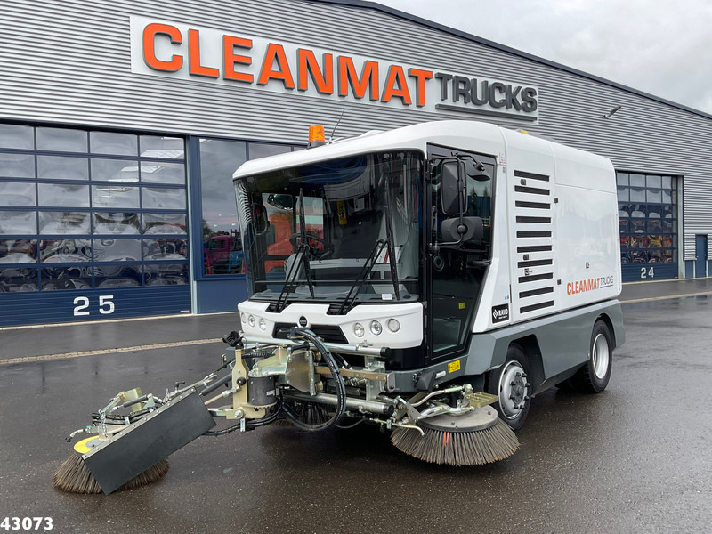 Ravo 540 STH Euro 6 with 3-rd brush - Lakaisuauto: kuva Ravo 540 STH Euro 6 with 3-rd brush - Lakaisuauto Ravo 540 STH Euro 6 with 3-rd brush - Lakaisuauto: kuva Ravo 540 STH Euro 6 with 3-rd brush - Lakaisuauto