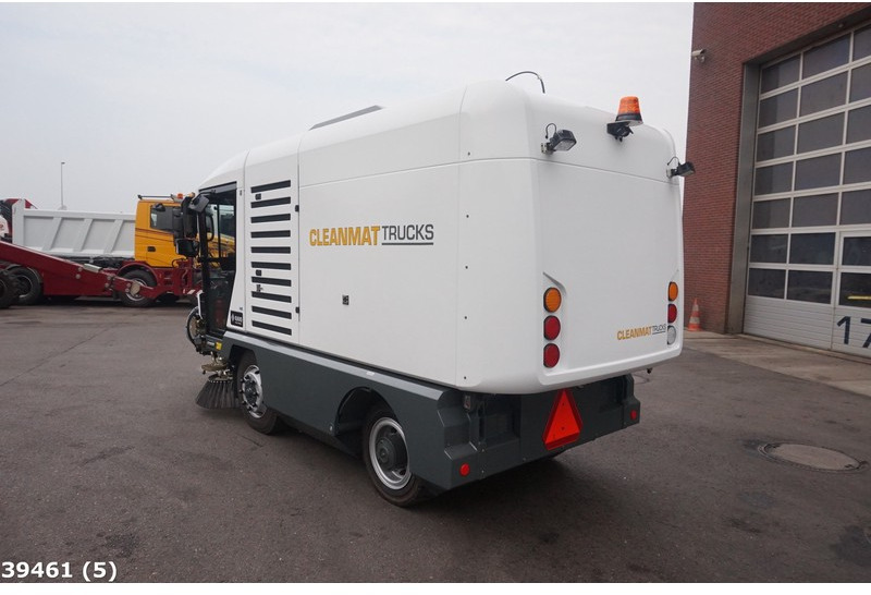 Ravo 540 STH met 3-de borstel - Lakaisuauto: kuva Ravo 540 STH met 3-de borstel - Lakaisuauto Ravo 540 STH met 3-de borstel - Lakaisuauto: kuva Ravo 540 STH met 3-de borstel - Lakaisuauto