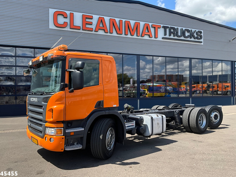 Scania P 280 6x2 Chassis Cabine with PTO Just 218.646 km! - Kuorma-auto alusta: kuva Scania P 280 6x2 Chassis Cabine with PTO Just 218.646 km! - Kuorma-auto alusta Scania P 280 6x2 Chassis Cabine with PTO Just 218.646 km! - Kuorma-auto alusta: kuva Scania P 280 6x2 Chassis Cabine with PTO Just 218.646 km! - Kuorma-auto alusta