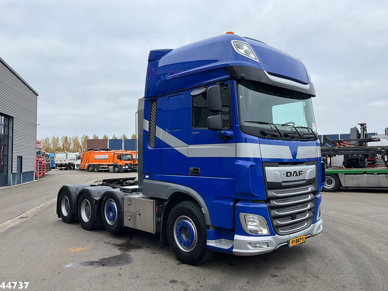 DAF FTM XF 530 8x4 Euro 6 ZF Intarder - Vetopöytäauto: kuva DAF FTM XF 530 8x4 Euro 6 ZF Intarder - Vetopöytäauto DAF FTM XF 530 8x4 Euro 6 ZF Intarder - Vetopöytäauto: kuva DAF FTM XF 530 8x4 Euro 6 ZF Intarder - Vetopöytäauto