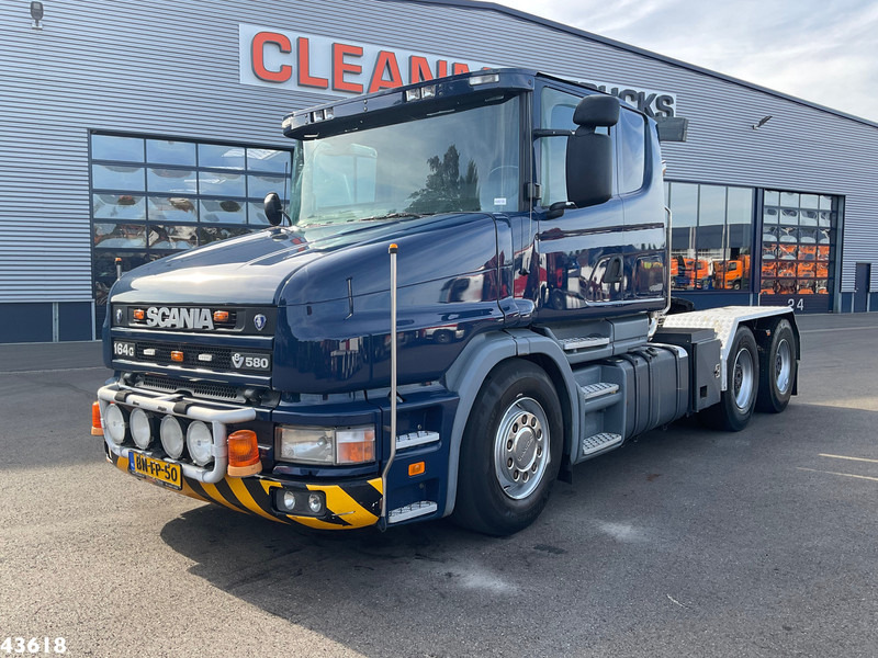 Scania T 164.580 V8 6x4 Origineel NL Trekker! - Vetopöytäauto: kuva Scania T 164.580 V8 6x4 Origineel NL Trekker! - Vetopöytäauto Scania T 164.580 V8 6x4 Origineel NL Trekker! - Vetopöytäauto: kuva Scania T 164.580 V8 6x4 Origineel NL Trekker! - Vetopöytäauto