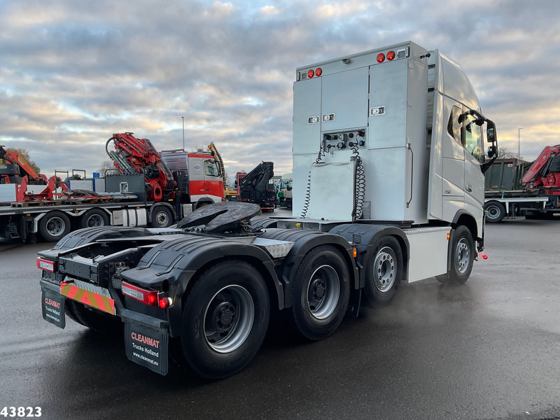 Volvo FH 16.750 8x4 Euro 6 Tridem Hydrauliek - Vetopöytäauto: kuva Volvo FH 16.750 8x4 Euro 6 Tridem Hydrauliek - Vetopöytäauto Volvo FH 16.750 8x4 Euro 6 Tridem Hydrauliek - Vetopöytäauto: kuva Volvo FH 16.750 8x4 Euro 6 Tridem Hydrauliek - Vetopöytäauto