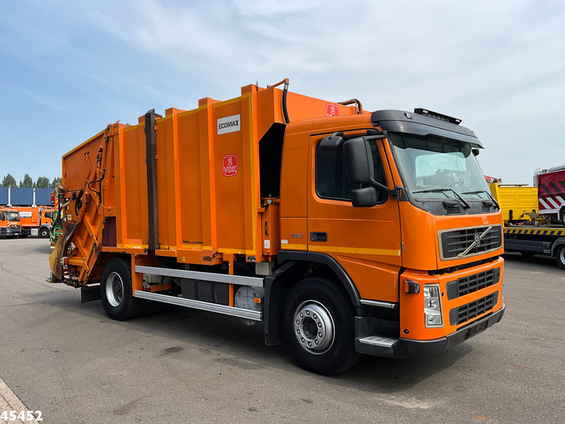 Volvo FM 260 VDK 12m³ - Roska-auto: kuva Volvo FM 260 VDK 12m³ - Roska-auto Volvo FM 260 VDK 12m³ - Roska-auto: kuva Volvo FM 260 VDK 12m³ - Roska-auto