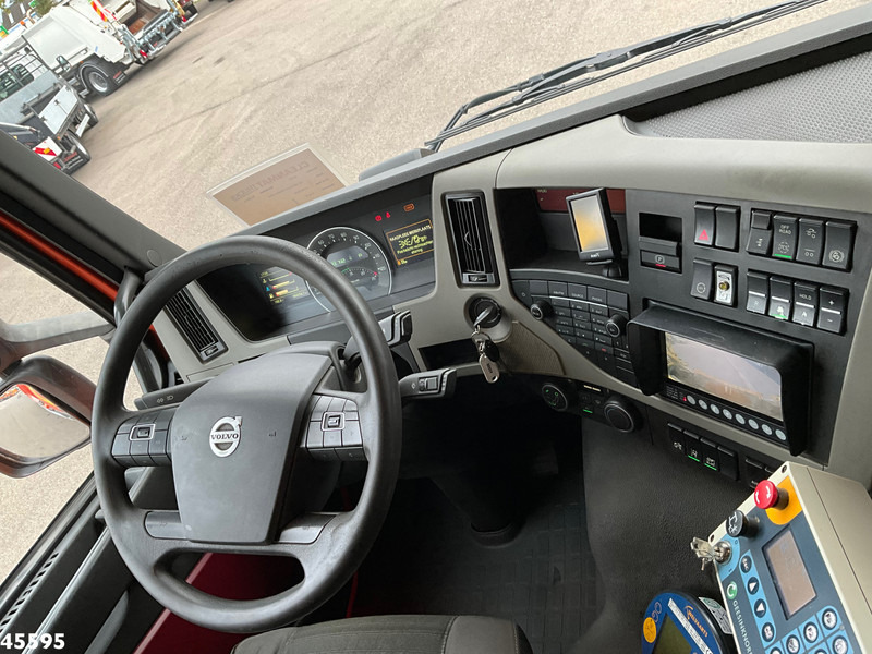Roska-auto Volvo FM 330 Euro 6 Geesink 20m³: kuva Roska-auto Volvo FM 330 Euro 6 Geesink 20m³