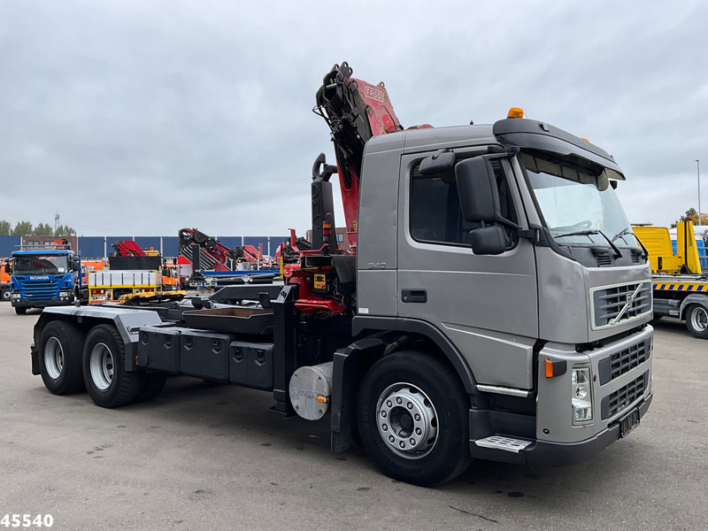 Volvo FM 340 6x4 Fassi 19 Tonmeter laadkraan - Koukkulava kuorma-auto, Nosturiauto: kuva Volvo FM 340 6x4 Fassi 19 Tonmeter laadkraan - Koukkulava kuorma-auto, Nosturiauto Volvo FM 340 6x4 Fassi 19 Tonmeter laadkraan - Koukkulava kuorma-auto, Nosturiauto: kuva Volvo FM 340 6x4 Fassi 19 Tonmeter laadkraan - Koukkulava kuorma-auto, Nosturiauto