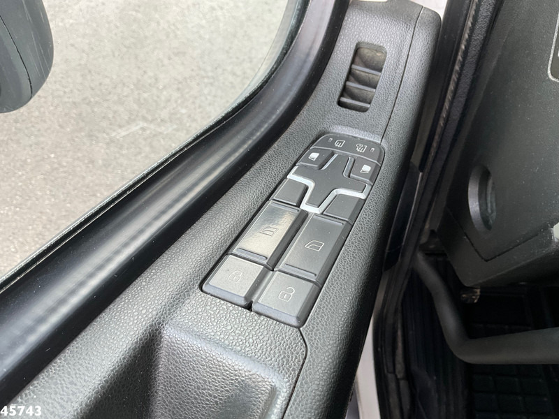 Nostovarsi-vaihtolavakuorma kuorma-auto Volvo FM 370 Euro 6 VDL 14 Ton portaalarmsysteem: kuva Nostovarsi-vaihtolavakuorma kuorma-auto Volvo FM 370 Euro 6 VDL 14 Ton portaalarmsysteem