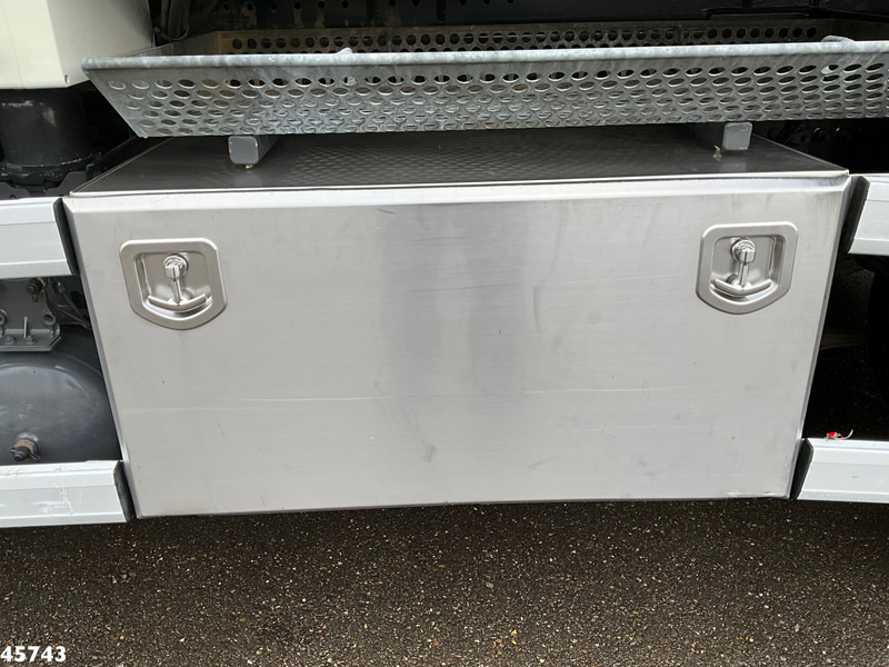 Nostovarsi-vaihtolavakuorma kuorma-auto Volvo FM 370 Euro 6 VDL 14 Ton portaalarmsysteem: kuva Nostovarsi-vaihtolavakuorma kuorma-auto Volvo FM 370 Euro 6 VDL 14 Ton portaalarmsysteem