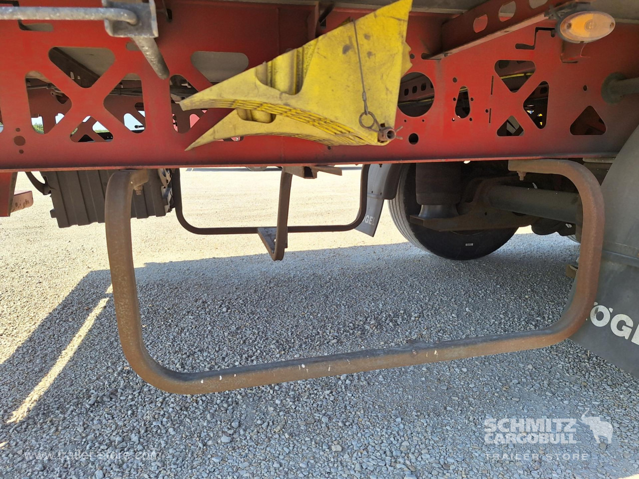 KOEGEL Curtainsider Standard - Pressukapellipuoliperävaunu: kuva KOEGEL Curtainsider Standard - Pressukapellipuoliperävaunu KOEGEL Curtainsider Standard - Pressukapellipuoliperävaunu: kuva KOEGEL Curtainsider Standard - Pressukapellipuoliperävaunu
