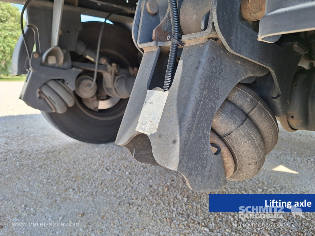 SCHMITZ Tipper Alu-square sided body 27m³ - Kippiauto puoliperävaunu: kuva SCHMITZ Tipper Alu-square sided body 27m³ - Kippiauto puoliperävaunu SCHMITZ Tipper Alu-square sided body 27m³ - Kippiauto puoliperävaunu: kuva SCHMITZ Tipper Alu-square sided body 27m³ - Kippiauto puoliperävaunu