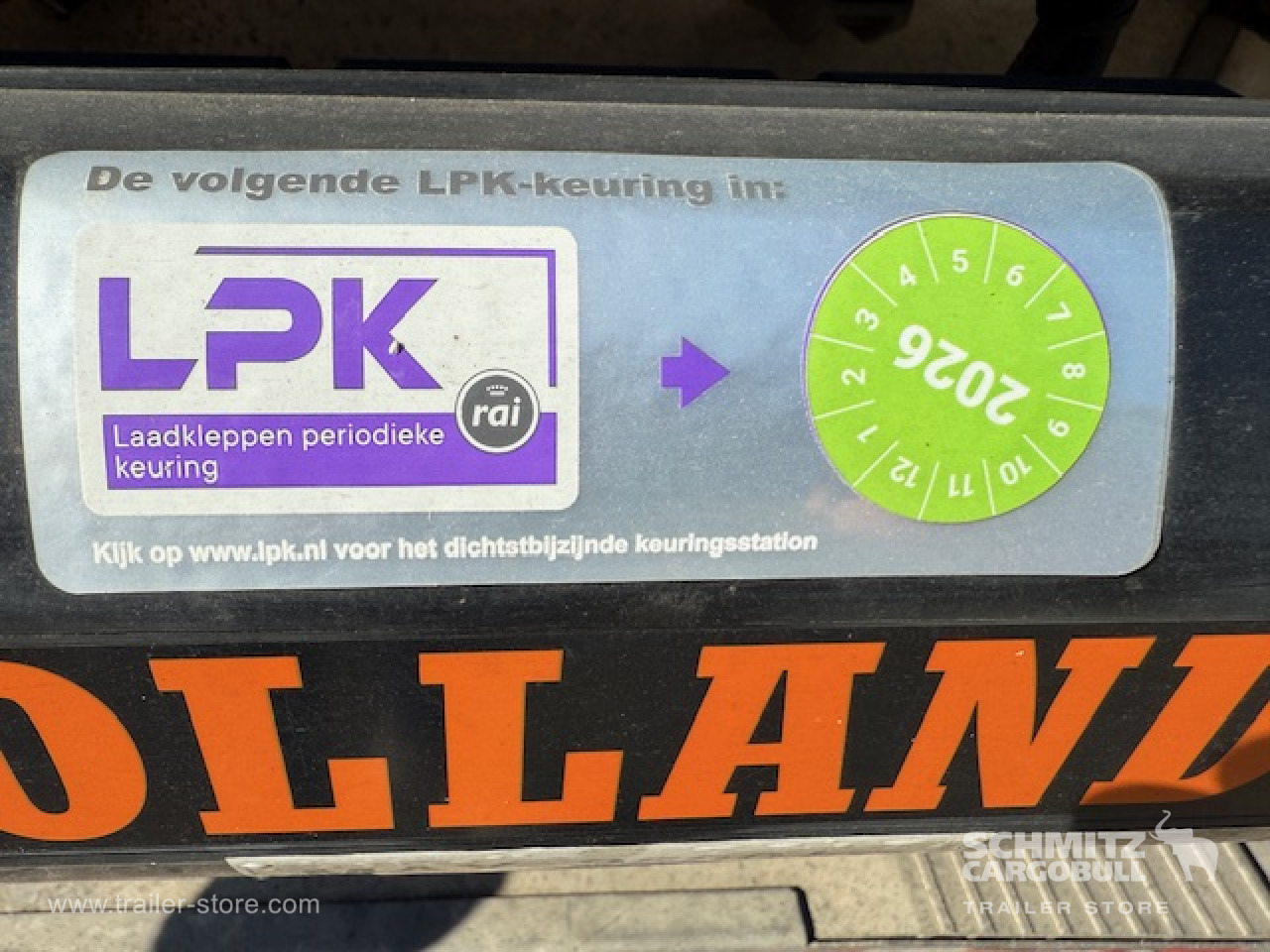 SCHMITZ Oplegger Kasten Standard Taillift - Umpikori puoliperävaunu: kuva SCHMITZ Oplegger Kasten Standard Taillift - Umpikori puoliperävaunu SCHMITZ Oplegger Kasten Standard Taillift - Umpikori puoliperävaunu: kuva SCHMITZ Oplegger Kasten Standard Taillift - Umpikori puoliperävaunu