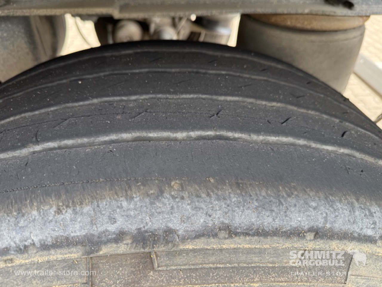 SCHMITZ Oplegger Kipper Standard 27m³ - Kippiauto puoliperävaunu: kuva SCHMITZ Oplegger Kipper Standard 27m³ - Kippiauto puoliperävaunu SCHMITZ Oplegger Kipper Standard 27m³ - Kippiauto puoliperävaunu: kuva SCHMITZ Oplegger Kipper Standard 27m³ - Kippiauto puoliperävaunu