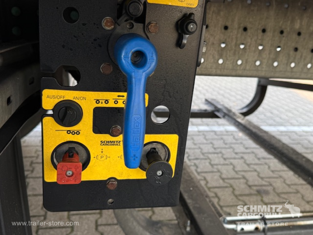 Isoterminen puoliperävaunu SCHMITZ Oplegger Vries Multitemp Double deck: kuva Isoterminen puoliperävaunu SCHMITZ Oplegger Vries Multitemp Double deck Isoterminen puoliperävaunu SCHMITZ Oplegger Vries Multitemp Double deck: kuva Isoterminen puoliperävaunu SCHMITZ Oplegger Vries Multitemp Double deck