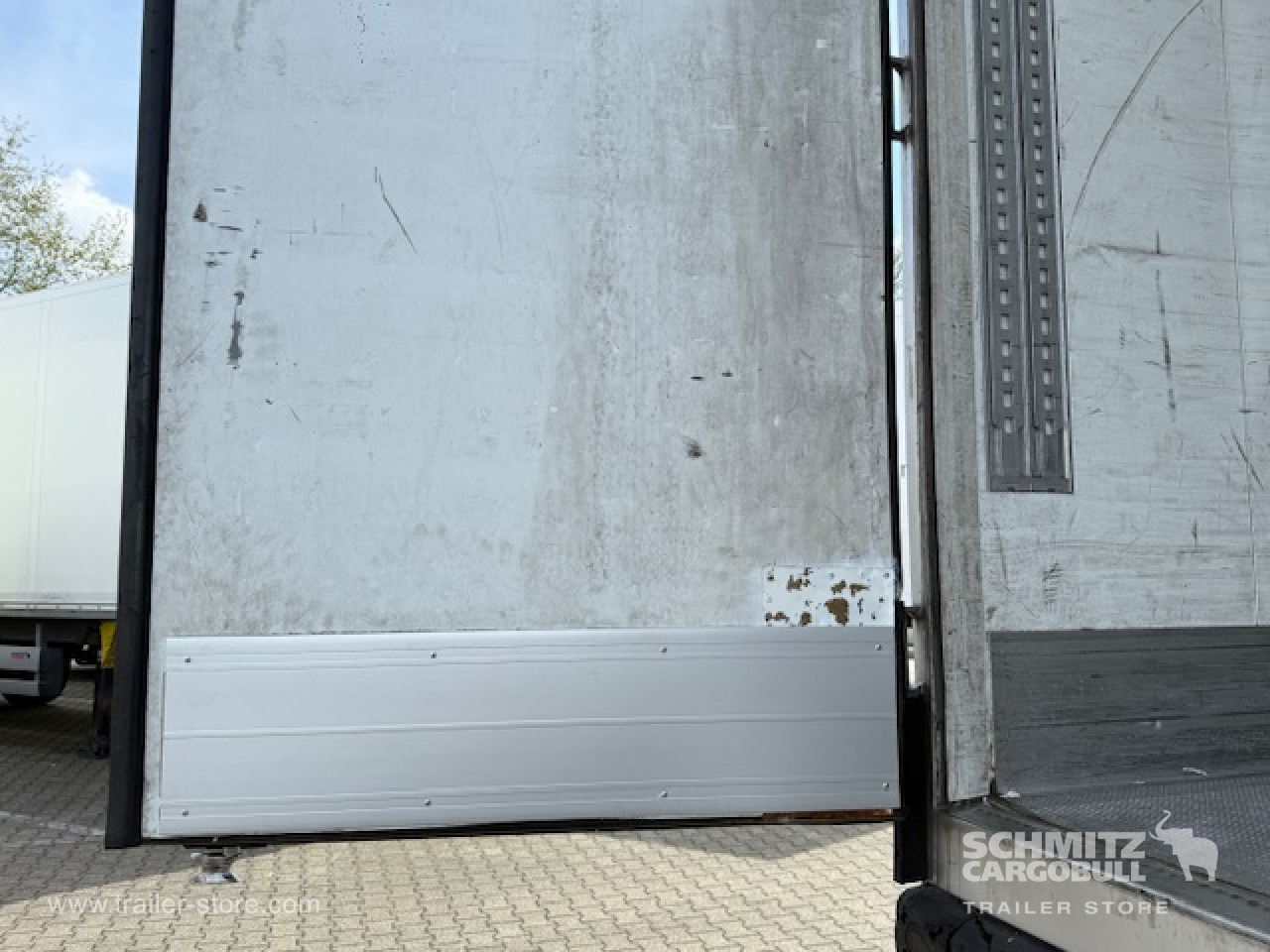 SCHMITZ Oplegger Vries Standard Double deck - Isoterminen puoliperävaunu: kuva SCHMITZ Oplegger Vries Standard Double deck - Isoterminen puoliperävaunu SCHMITZ Oplegger Vries Standard Double deck - Isoterminen puoliperävaunu: kuva SCHMITZ Oplegger Vries Standard Double deck - Isoterminen puoliperävaunu