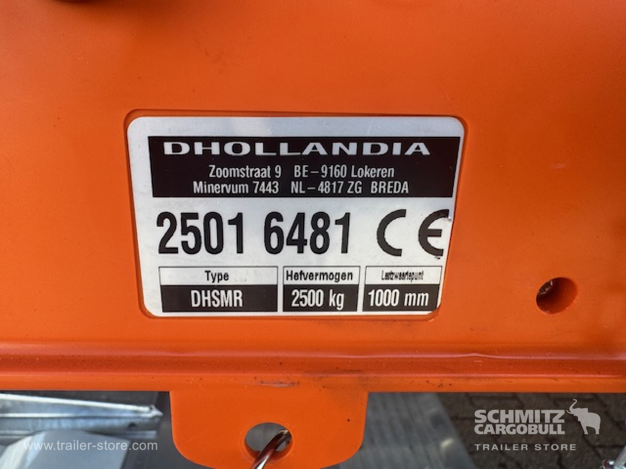 SCHMITZ Oplegger Vries Standard Taillift - Isoterminen puoliperävaunu: kuva SCHMITZ Oplegger Vries Standard Taillift - Isoterminen puoliperävaunu SCHMITZ Oplegger Vries Standard Taillift - Isoterminen puoliperävaunu: kuva SCHMITZ Oplegger Vries Standard Taillift - Isoterminen puoliperävaunu