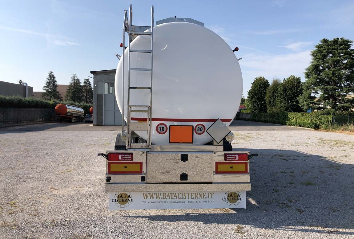 Bata CISTERNA MODELLO CHIMICA L4BH 33.000LT NUOVA - Säiliöpuoliperävaunu: kuva Bata CISTERNA MODELLO CHIMICA L4BH 33.000LT NUOVA - Säiliöpuoliperävaunu Bata CISTERNA MODELLO CHIMICA L4BH 33.000LT NUOVA - Säiliöpuoliperävaunu: kuva Bata CISTERNA MODELLO CHIMICA L4BH 33.000LT NUOVA - Säiliöpuoliperävaunu