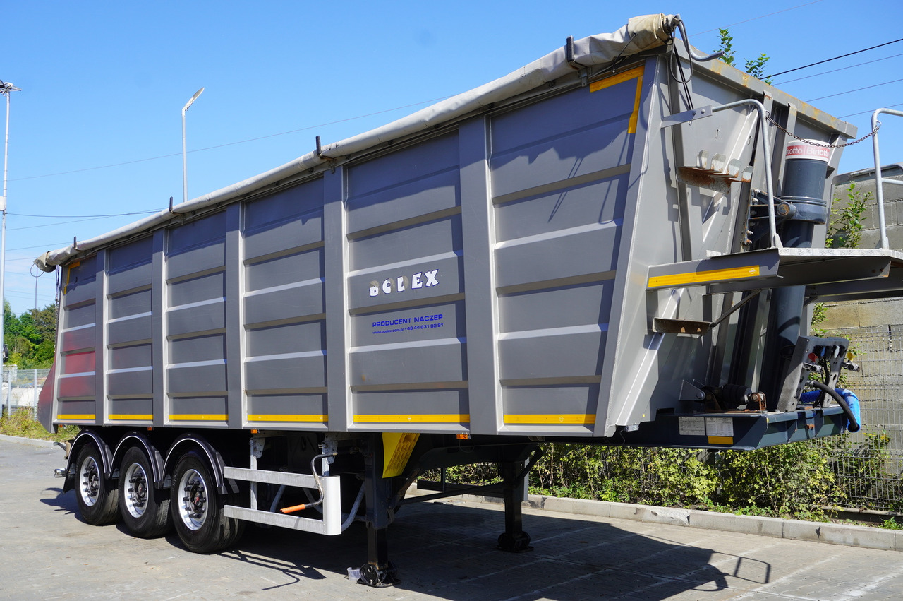 BODEX steel tipper semi-trailer 42 m³ - Kippiauto puoliperävaunu: kuva BODEX steel tipper semi-trailer 42 m³ - Kippiauto puoliperävaunu BODEX steel tipper semi-trailer 42 m³ - Kippiauto puoliperävaunu: kuva BODEX steel tipper semi-trailer 42 m³ - Kippiauto puoliperävaunu