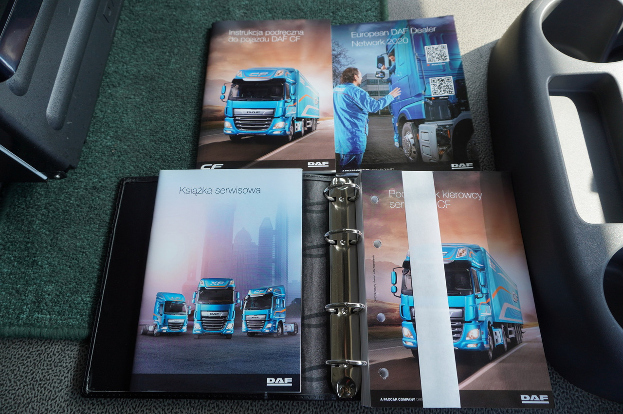Leasing DAF CF 18.370 / Curtainsider 23 EPAL! / Sleeper cab DAF CF 18.370 / Curtainsider 23 EPAL! / Sleeper cab: kuva Leasing DAF CF 18.370 / Curtainsider 23 EPAL! / Sleeper cab DAF CF 18.370 / Curtainsider 23 EPAL! / Sleeper cab