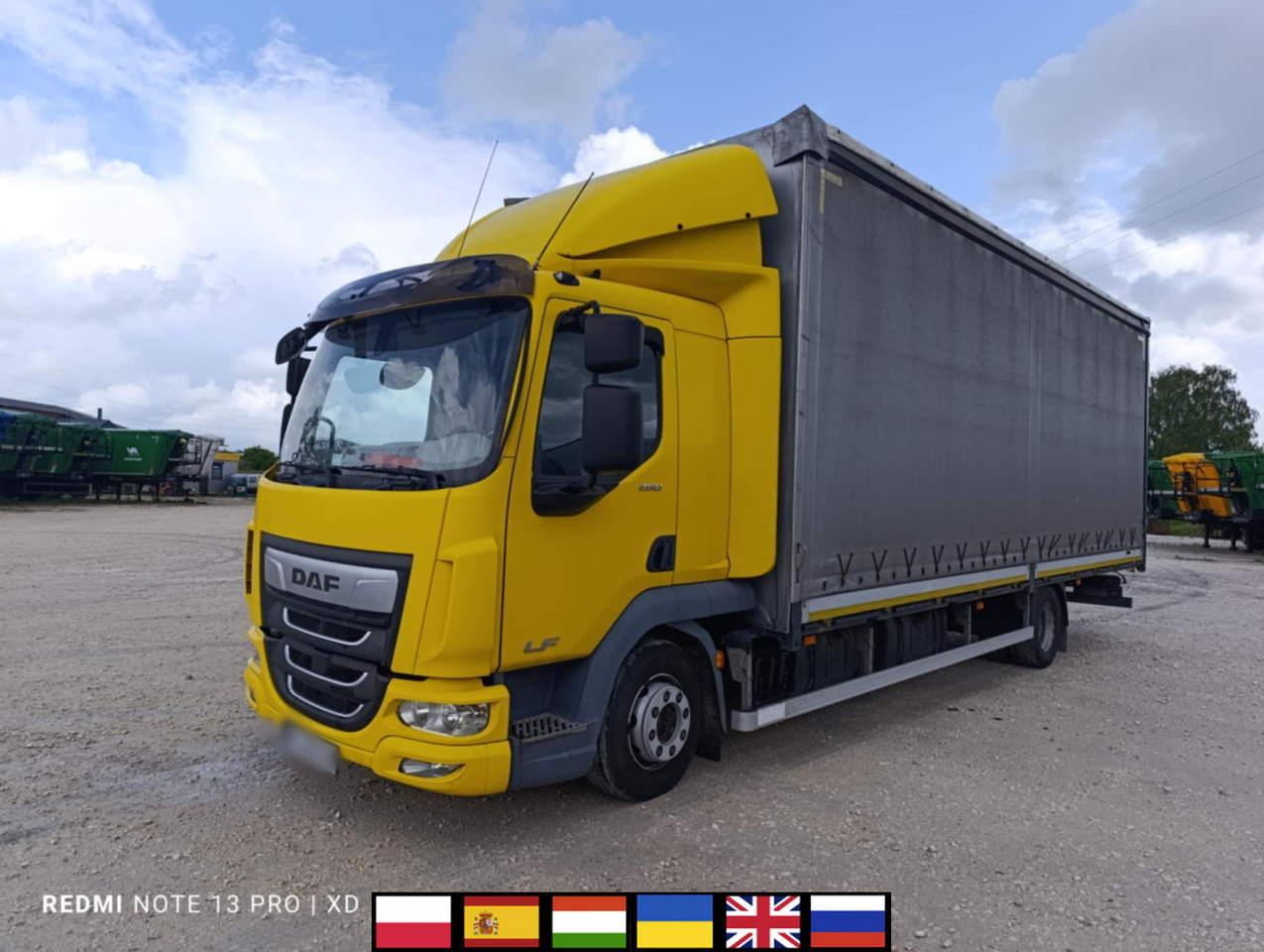DAF LF 260 / Curtainsider 18 EPAL / sleeper cab - Pressukapelli kuorma-auto: kuva DAF LF 260 / Curtainsider 18 EPAL / sleeper cab - Pressukapelli kuorma-auto DAF LF 260 / Curtainsider 18 EPAL / sleeper cab - Pressukapelli kuorma-auto: kuva DAF LF 260 / Curtainsider 18 EPAL / sleeper cab - Pressukapelli kuorma-auto