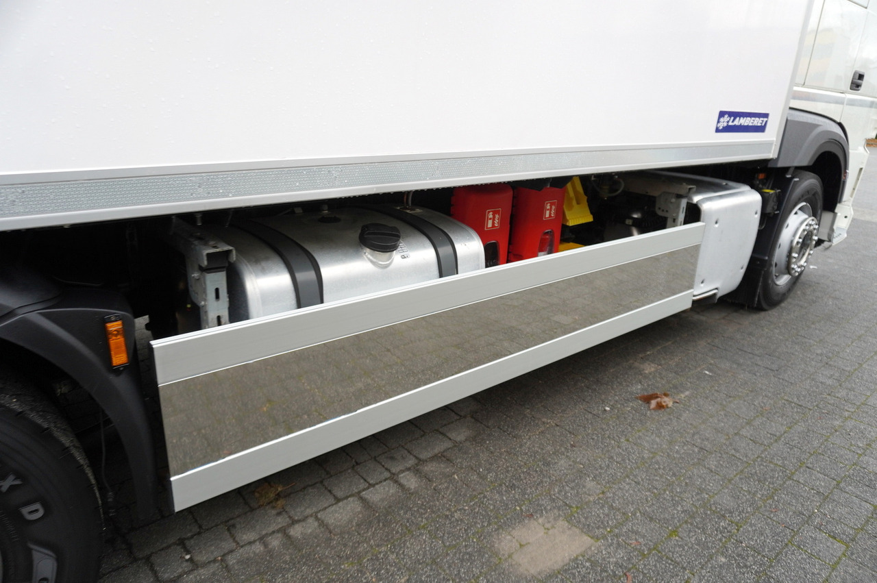 Refrigeraattori kuorma-auto DAF XF 480 E6 6x2 / NEW Lamberet Refrigerator 18 pallets / 260000 km: kuva Refrigeraattori kuorma-auto DAF XF 480 E6 6x2 / NEW Lamberet Refrigerator 18 pallets / 260000 km