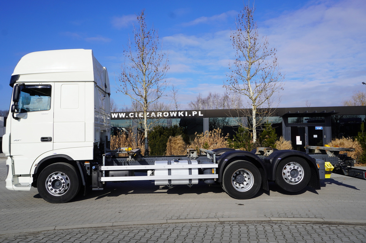 DAF XF 480 SSC / 6x2 / BDF / standard / 380 tho.km - Konttialus/ Vaihtokuormatilat kuorma-auto: kuva DAF XF 480 SSC / 6x2 / BDF / standard / 380 tho.km - Konttialus/ Vaihtokuormatilat kuorma-auto DAF XF 480 SSC / 6x2 / BDF / standard / 380 tho.km - Konttialus/ Vaihtokuormatilat kuorma-auto: kuva DAF XF 480 SSC / 6x2 / BDF / standard / 380 tho.km - Konttialus/ Vaihtokuormatilat kuorma-auto