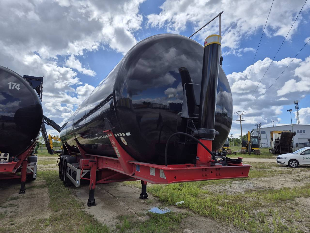 FELDBINDER KIP 66.3 Silo tank / 66 m3 / 2022 / 10 units - Bulk-säiliöperävaunu: kuva FELDBINDER KIP 66.3 Silo tank / 66 m3 / 2022 / 10 units - Bulk-säiliöperävaunu FELDBINDER KIP 66.3 Silo tank / 66 m3 / 2022 / 10 units - Bulk-säiliöperävaunu: kuva FELDBINDER KIP 66.3 Silo tank / 66 m3 / 2022 / 10 units - Bulk-säiliöperävaunu