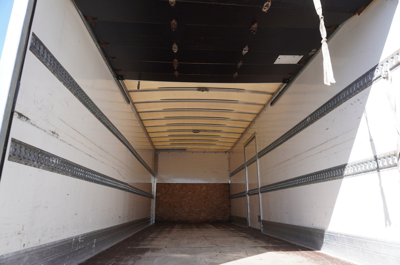 IVECO Eurocargo 120-190 / 160 thousand km !!! / Box 18 EPAL / Dhollandia lift 1500 kg - Umpikori kuorma-auto: kuva IVECO Eurocargo 120-190 / 160 thousand km !!! / Box 18 EPAL / Dhollandia lift 1500 kg - Umpikori kuorma-auto IVECO Eurocargo 120-190 / 160 thousand km !!! / Box 18 EPAL / Dhollandia lift 1500 kg - Umpikori kuorma-auto: kuva IVECO Eurocargo 120-190 / 160 thousand km !!! / Box 18 EPAL / Dhollandia lift 1500 kg - Umpikori kuorma-auto