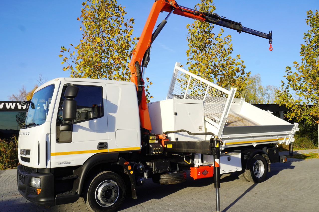 IVECO Eurocargo 120E18 Crane Palfinger / 3-way tipper / sleeper cab - Nosturiauto: kuva IVECO Eurocargo 120E18 Crane Palfinger / 3-way tipper / sleeper cab - Nosturiauto IVECO Eurocargo 120E18 Crane Palfinger / 3-way tipper / sleeper cab - Nosturiauto: kuva IVECO Eurocargo 120E18 Crane Palfinger / 3-way tipper / sleeper cab - Nosturiauto
