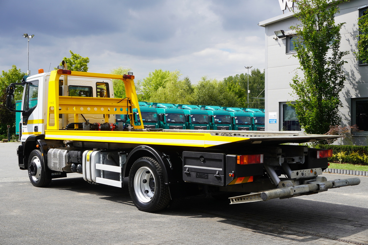 IVECO Eurocargo 160-210 / 75,000 km! / OMARS lowered tow truck platform / Fork - Kuljetin kuorma-auto: kuva IVECO Eurocargo 160-210 / 75,000 km! / OMARS lowered tow truck platform / Fork - Kuljetin kuorma-auto IVECO Eurocargo 160-210 / 75,000 km! / OMARS lowered tow truck platform / Fork - Kuljetin kuorma-auto: kuva IVECO Eurocargo 160-210 / 75,000 km! / OMARS lowered tow truck platform / Fork - Kuljetin kuorma-auto