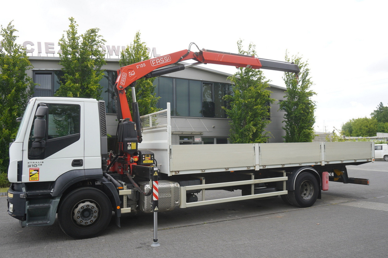 IVECO STRALIS 19.310 E6 / Flatbed 19 EPAL / FASSI F135 / 225 MTH! / 5.7 T - Lava-kuorma-auto, Nosturiauto: kuva IVECO STRALIS 19.310 E6 / Flatbed 19 EPAL / FASSI F135 / 225 MTH! / 5.7 T - Lava-kuorma-auto, Nosturiauto IVECO STRALIS 19.310 E6 / Flatbed 19 EPAL / FASSI F135 / 225 MTH! / 5.7 T - Lava-kuorma-auto, Nosturiauto: kuva IVECO STRALIS 19.310 E6 / Flatbed 19 EPAL / FASSI F135 / 225 MTH! / 5.7 T - Lava-kuorma-auto, Nosturiauto