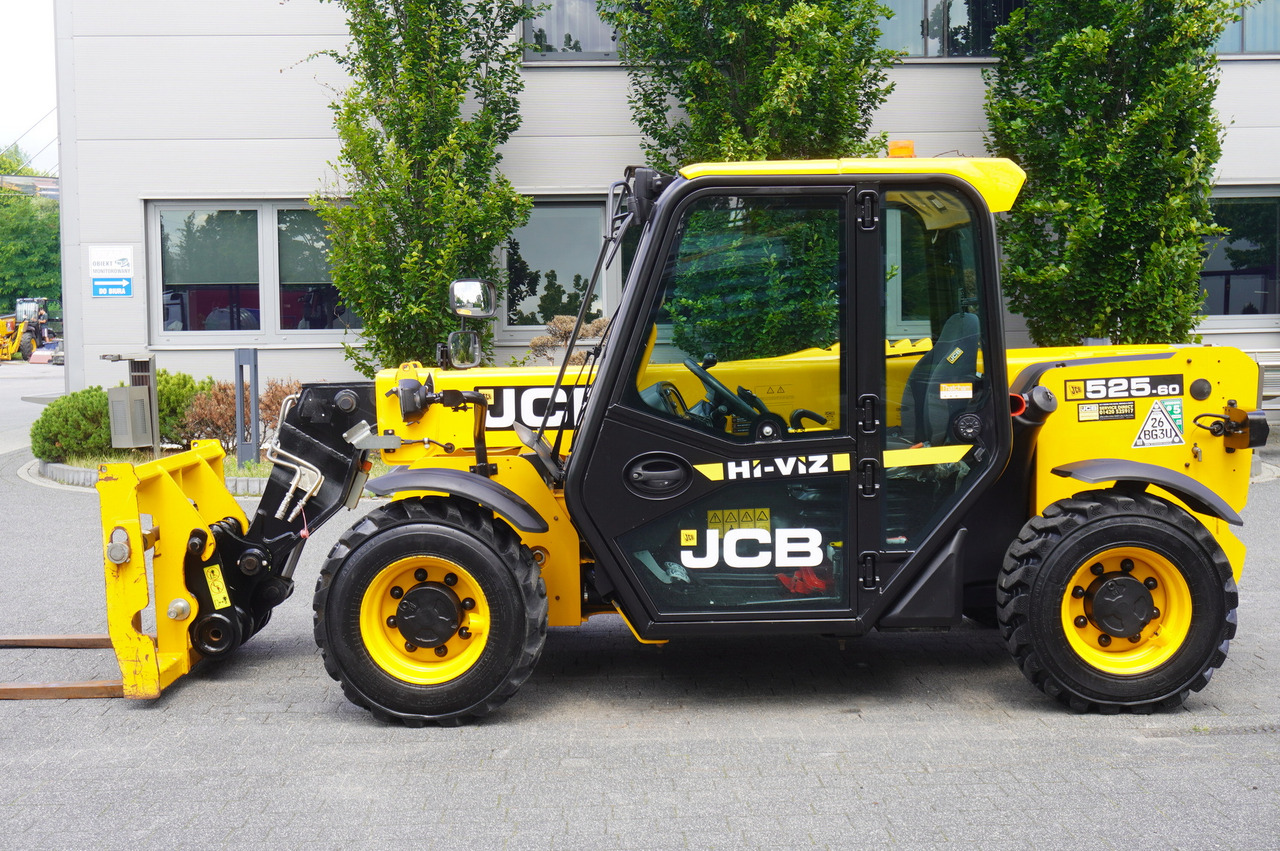 JCB 525-60T5 / 2022 / 860 MTH! / 2.5 T / Reach 6 m / joystick - Teleskooppikuormaaja: kuva JCB 525-60T5 / 2022 / 860 MTH! / 2.5 T / Reach 6 m / joystick - Teleskooppikuormaaja JCB 525-60T5 / 2022 / 860 MTH! / 2.5 T / Reach 6 m / joystick - Teleskooppikuormaaja: kuva JCB 525-60T5 / 2022 / 860 MTH! / 2.5 T / Reach 6 m / joystick - Teleskooppikuormaaja